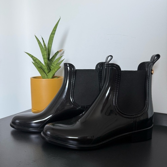 Lemon Jelly black Comfy Chelsea ankle rain boots - 38 (US 8) NWOT - Picture 6 of 8